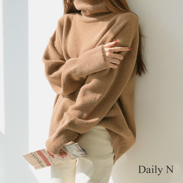 데일리앤 로아스 울 터틀넥 루즈핏 롱 니트