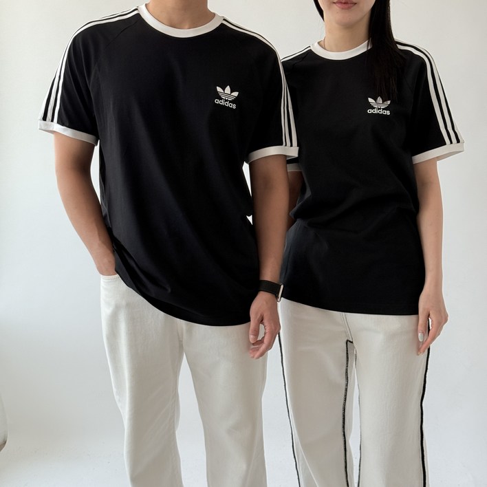 아디다스 아디컬러 클래식 반팔 커플 티셔츠 3S 블랙느와르