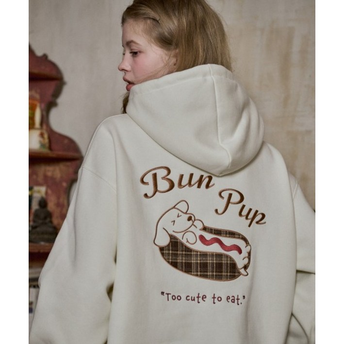 꼼파뇨 번앤 퍼피 패치 후드티 크림