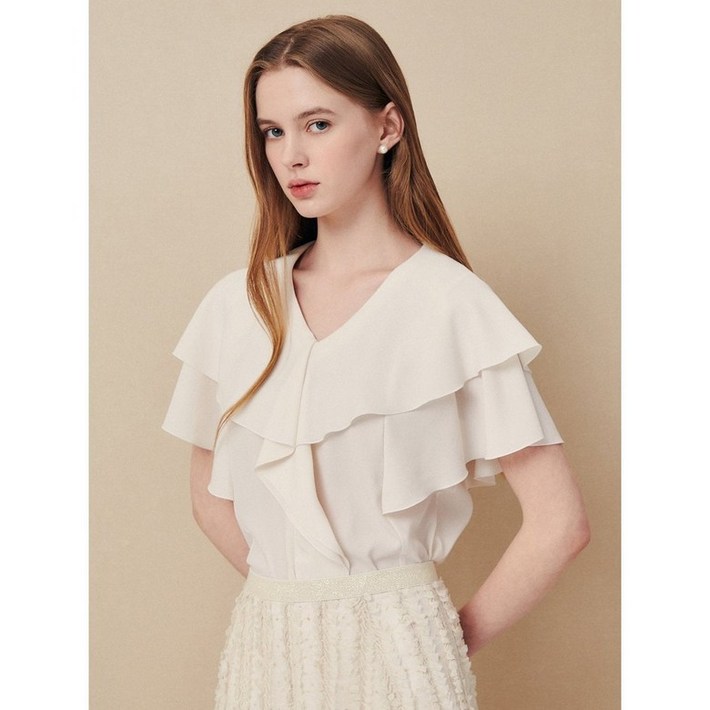 지고트 JR4A0BL294플로우 러플 브이넥 블라우스