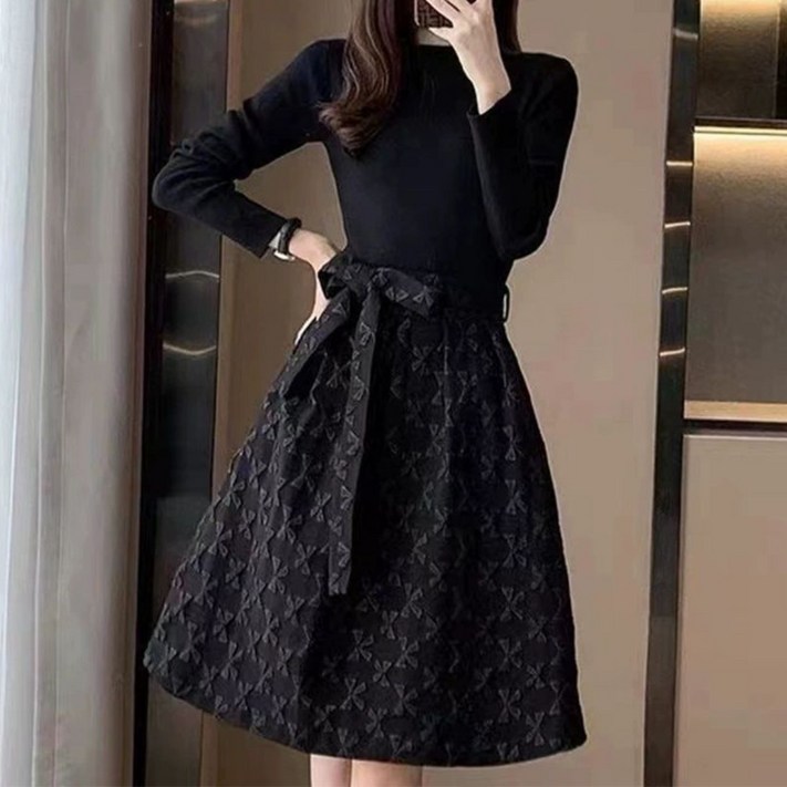 오스틱니 2025 신상 여성 봄가을 날씬해 보이는 디자인 감각 외출용 밴드 긴팔 원피스