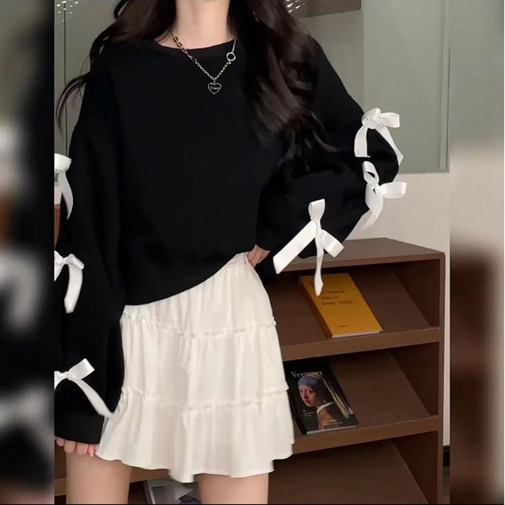 MOSAIRATION 여성용 캐주얼 루즈핏 리본 장식 스웨트셔츠 귀여운 디자인 데일리 코디 B0123123 MOSAIRATION 여성용 캐주얼 루즈핏 리본 장식 스웨트셔츠 귀여운 디자인 데일리 코디 B0123123