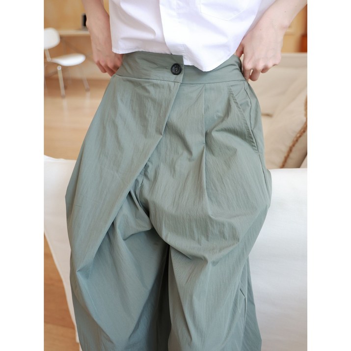 바이올렛 여성용 허리밴딩 랩디테일 와이드핏 면팬츠 카키컬러