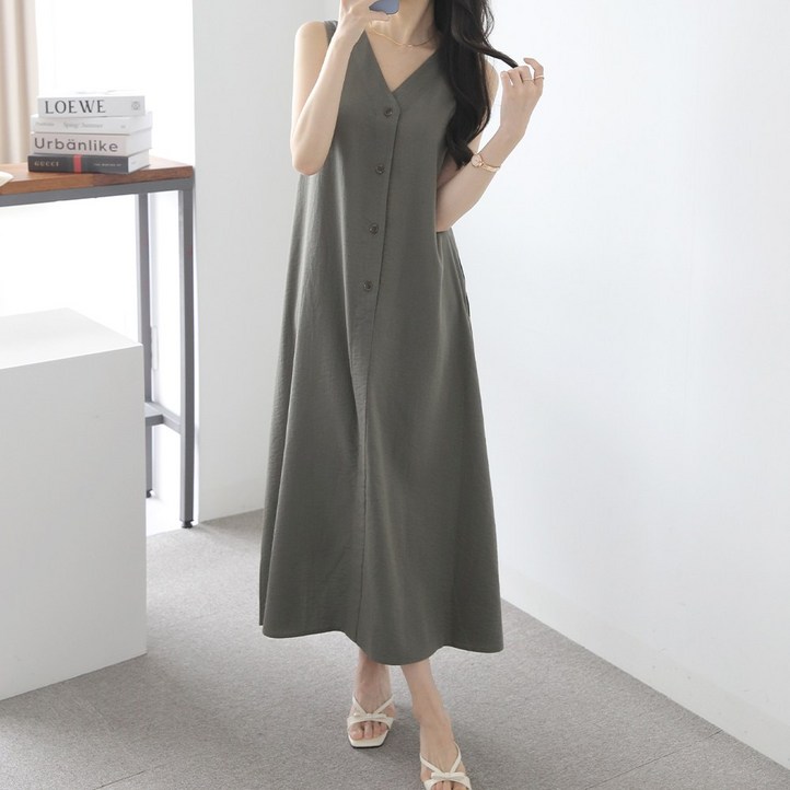 제니트 여성 시원한 내추럴 무드 단추 브이넥 포켓 민소매 플레어 롱원피스
