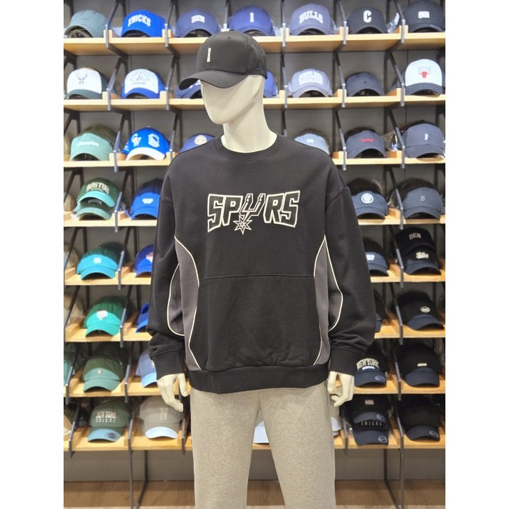 NBA 맨투맨 할인!!! 남여공용 데일리 코디하기 좋은 블랙칼라  컬러블록 오버핏 라운드 맨투맨 티셔츠