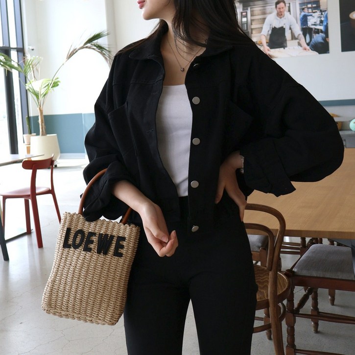 메리앤유 캐주얼 루즈핏 뒷단추 포인트 청 데님 자켓