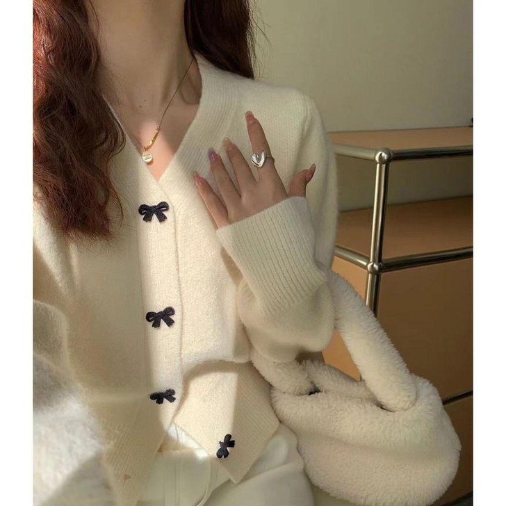 썸머바이브 NQ421 여성 리본 단추 브이넥 니트 가디건