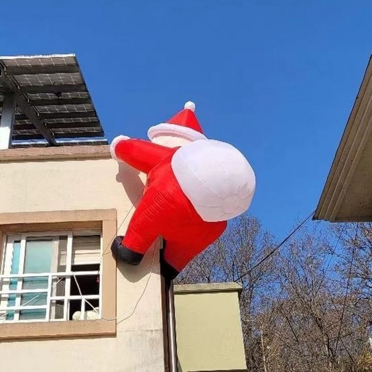 벽타는산타 매달린 줄타는 풍선 춤추는 매달린산타