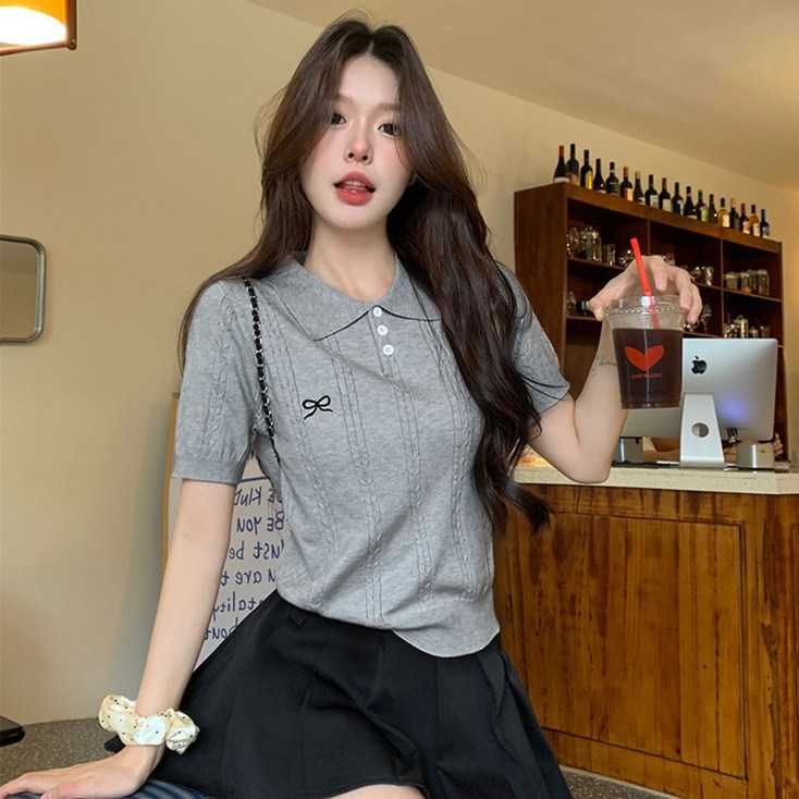 후암마켓 여성 반팔 니트티 리본자수 케이블 데일리 카라 니트