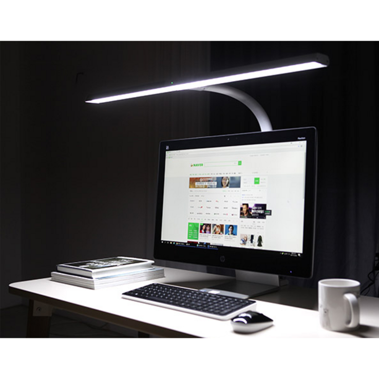 파파 책상 모니터 조명 LED와이드스탠드 800S 화이트  학습용 사무용책상