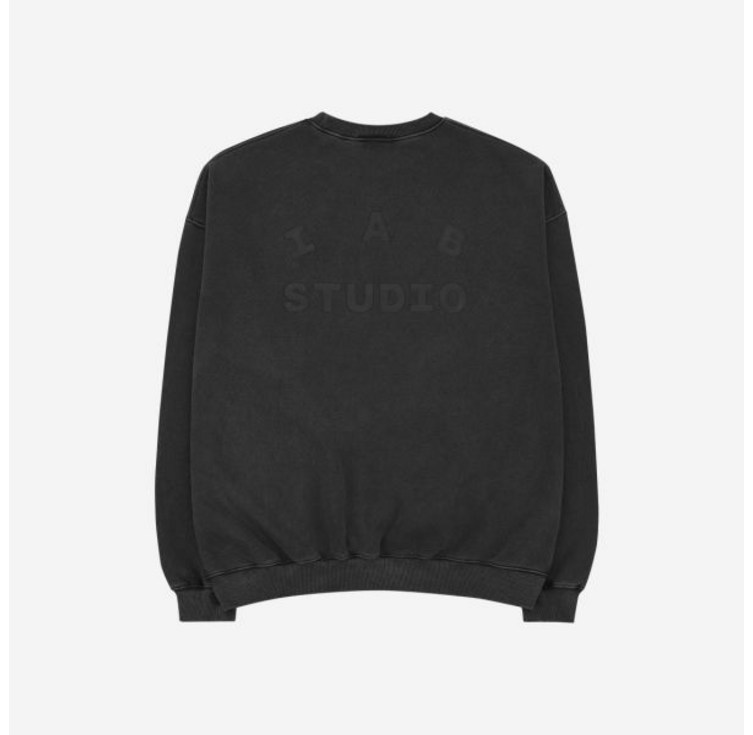 IAB Studio 아이앱 스튜디오 맨투맨 피그먼트 스웨트셔츠 블랙 Pigment Sweatshirt Black
